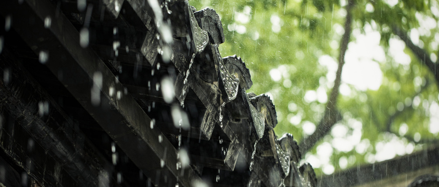 形容雨大的成语