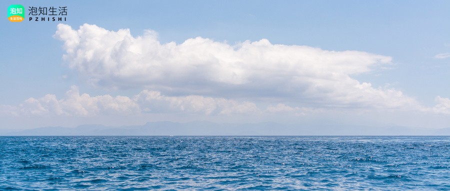 海阔天空的意思？海阔天空的歌词