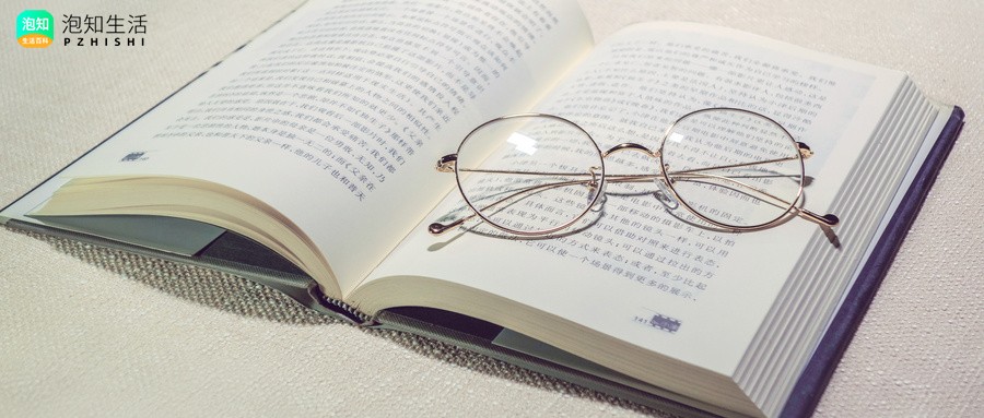 《阿河》的语言特色