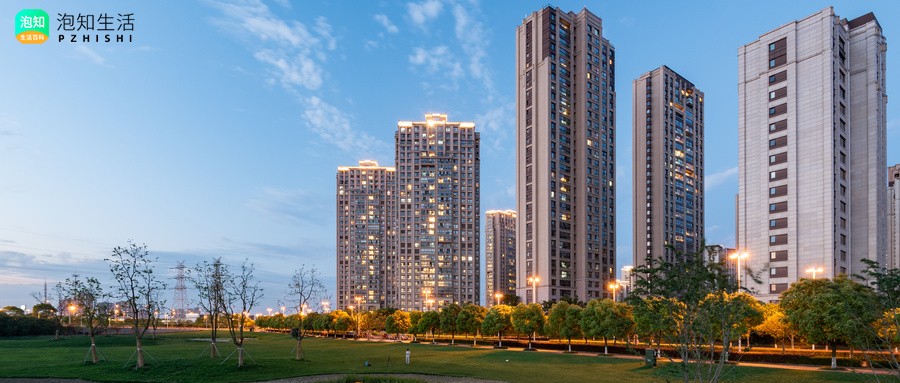 将军大道159号离龙湖水晶郦城有多远