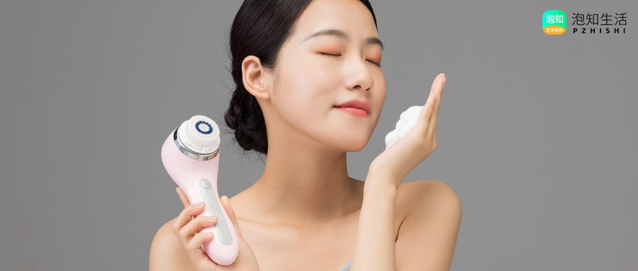 科施佳面具发货的时候有序列号嘛