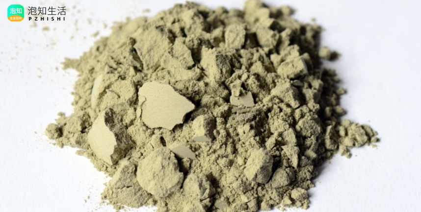 简述1:1型高岭石和2:1型蒙脱石的特征区别？蒙脱石是什么型矿物